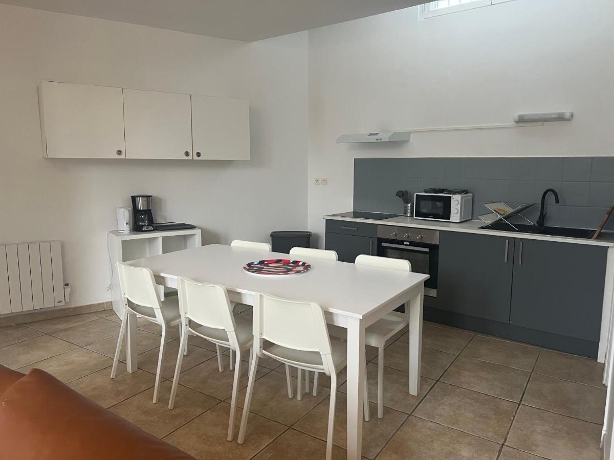 Appartamento Le Relais De Saint Loup 1 A 66 Personnes Montereau-Fault-Yonne Esterno foto