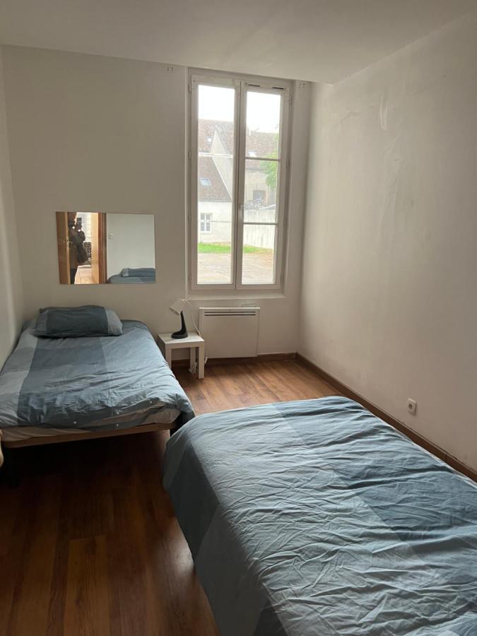 Appartamento Le Relais De Saint Loup 1 A 66 Personnes Montereau-Fault-Yonne Esterno foto